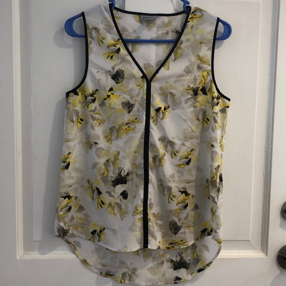 DKNY Spring Sleeveless Top size S